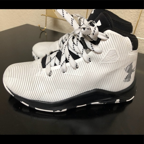 stephen curry little boy shoes